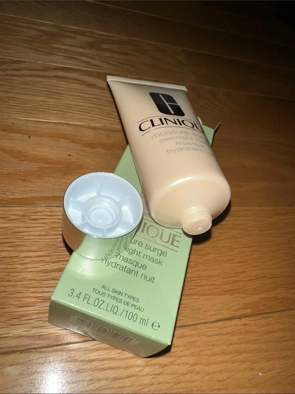 Clinique Moisture Surge Overnight Mask - Light Green